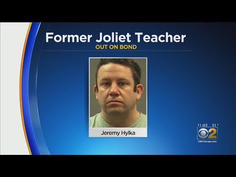 Former Joliet Catholic School Teacher Out On Bond, Accused Of Trying To Meet Teen For Sex