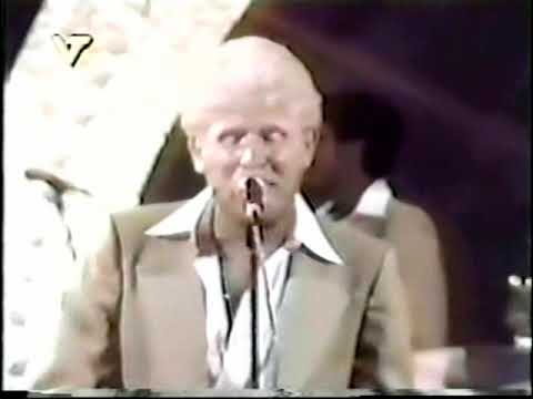 Bobby Valentin & Cano Estremera -Manuel Garcia