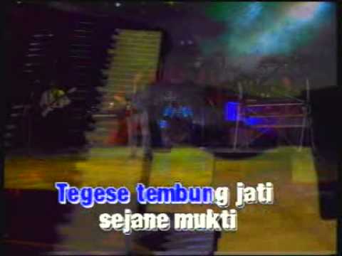 download lagu mp3 mp4 Mp3 Koes Plus Tunggak Jati, download lagu Mp3 Koes Plus Tunggak Jati gratis, unduh video klip Mp3 Koes Plus Tunggak Jati