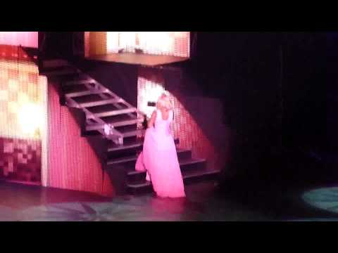 Nicki Minaj - Marilyn Monroe 18-6-2012 Heineken Music Hall Amsterdam