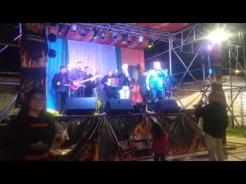 Hugo ensinso #riachuelo #corrientes #musica #show #cumbia #amigos 