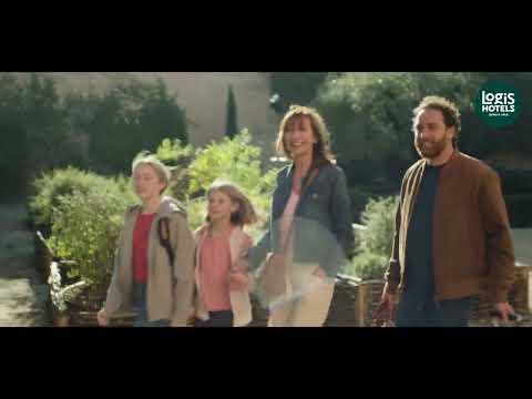 Logis Hôtels, voyagez responsable et local. Rencontrez des hôteliers engagés et vivez une expérience humaine, chaleureuse et authentique, alliée au confort. Des séjours qui ont du sens et un impact positif.