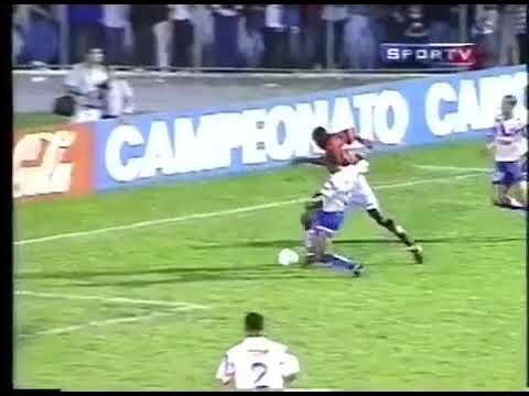 Romário (Flamengo) - 19/05/1999 - Friburguense 2x3 Flamengo - 1 gol