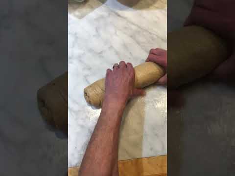 Video of shaping homemade bread loaf by Greg Patent