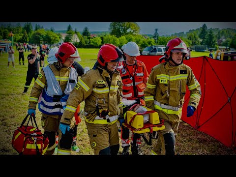 Pokaz ratowniczy pt. "katastrofa budowlana" - Nocna Jazda Ratowników 2023