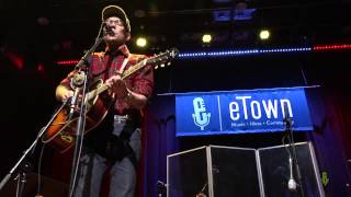 Justin Townes Earle - Today And A Lonely NIght (eTown webisode #734)