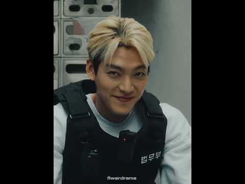 filme: O Agente faixa preta / Officer Black belt #kdrama #kimwoobin #doramas