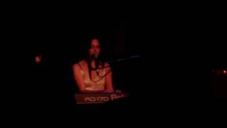 Lisa Germano - Nobody&#39;s playing / Candy live @ Madrid