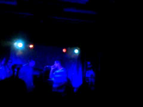 HEN VS KATRA -COMPETENCIA FREESTYLE D-MENTESCREATIVAS