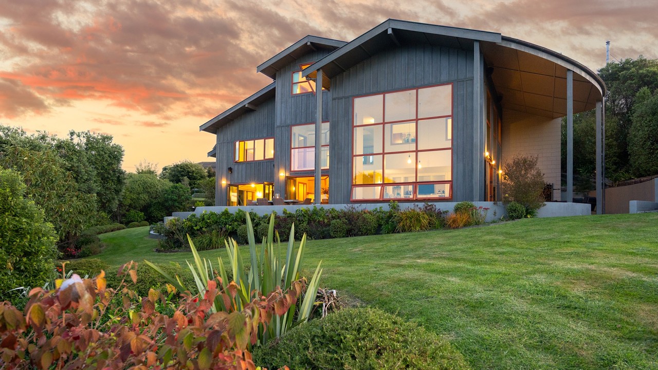 Panoramic Views, Architecture & Tranquillity
