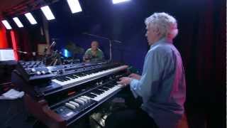 Van Der Graaf Generator - We Are Not Here