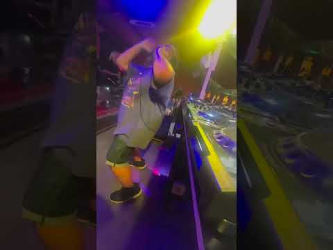 SHITAKE  Qué FIESTON🔝en BARCELONA @laterrrazza 🙌🥂#housemusic #housemusicdj #housemusiclover #rave