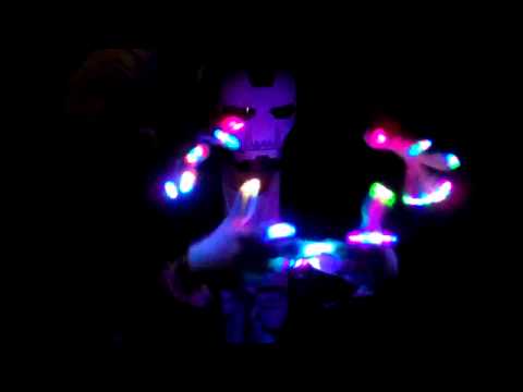 {LightZombies.com} [Domo]+[Intake] @ TAO 2010 11