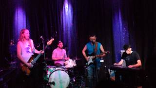 Natural Child - Out In the Country