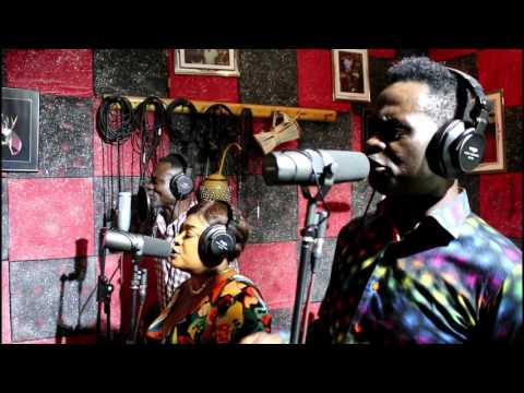 YAW SARPONG - SUMINA SO  (STUDIO LIVE)