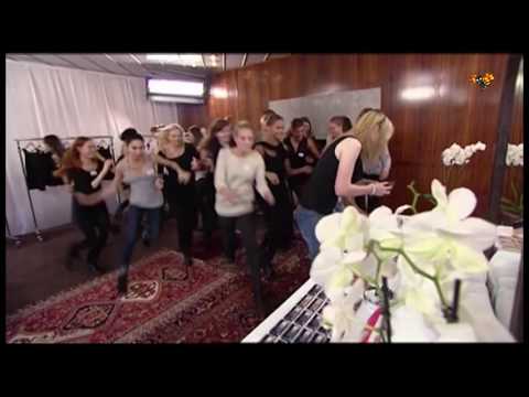 Superstylisten Jonas Hallberg leder Top Model