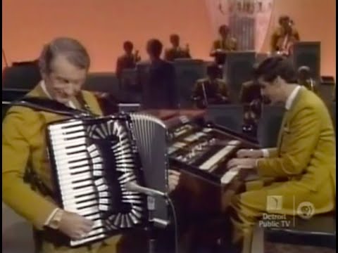 Sunrise Serenade by Myron Floren and Bob Ralston 1980