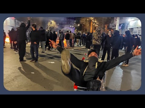 Video Thumbnail: Proteste im Iran! Stürzt jetzt die Regierung?