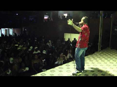 Mc Andrezinho Do Complexo Twister Bombadassa 28-01-2012