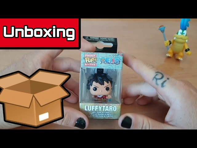 Vídeo relacionado con Funko Pop! Keychain: One Piece - Monkey D. Luffy In Kimono - Minifigura de Vinilo Coleccionable Llavero Original - Relleno de Calcetines - Idea de Regalo- Mercancia Oficial - Anime Fans