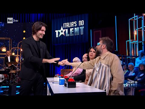 Il MENTALISTA Andrea Rizzolini INDOVINA il sogno di DARGEN D'AMICO