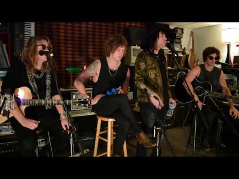 EQX House Sessions - The Struts