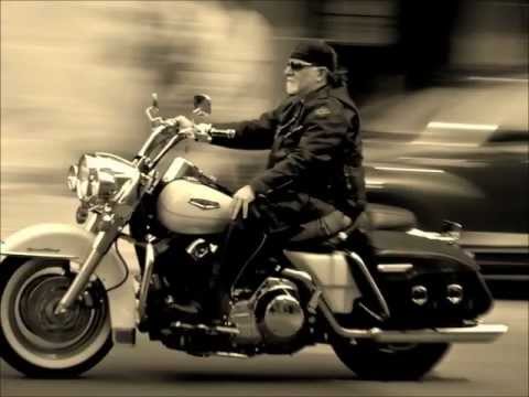 ROCK MUSIC (22) BEST SONGS FOR RIDERS (PHOTOS OF HARLEY DAVIDSON)PART TWO