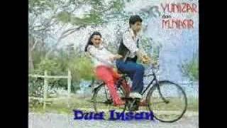 Download lagu M.Nasir & Yunizar Hussein - Dua Insan mp3