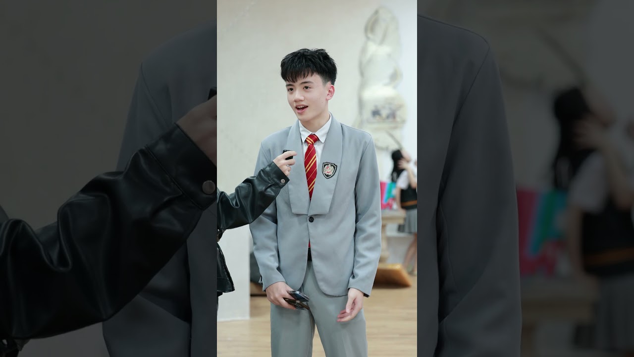 Chọn Studio Chụp Kỷ Yếu Không Dễ – Nhưng Học Sinh THPT NewTon Khẳng Định Chọn BFFMEDIA Quá Xứng Đáng