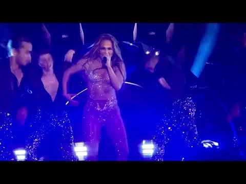 Capri 2022, Jennifer Lopez seduce gli ospiti di Luisaviaroma nel gala benefico per Unicef