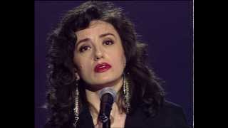 LUZ CASAL "PIENSA EN MI"