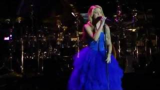 Shakira - Je l&#39;aime à mourir / La Quiero a morir (Live from Paris)