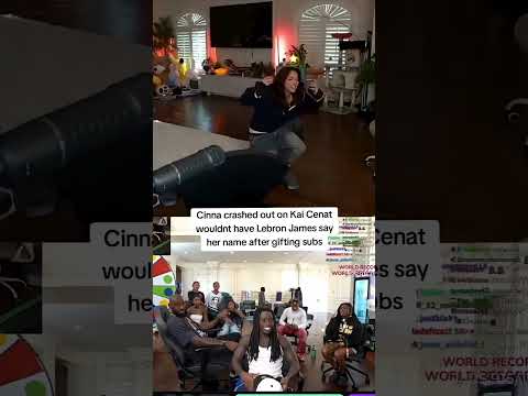 She tried though chat! #kaicenat #mafiathon3 #cinna #streamer #stream  #reaction