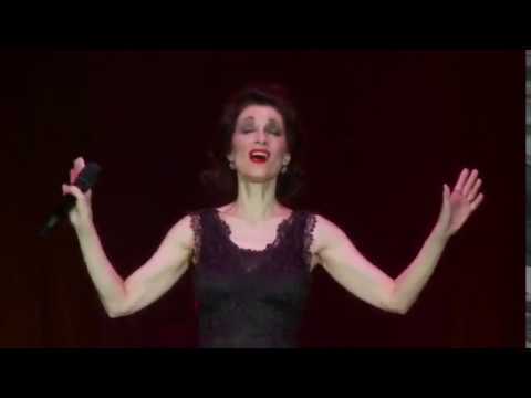 Doris Dragovic - Dajem ti srce (Live, Spaladium Arena, 11.12.2015) HD