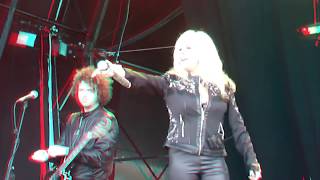 Samantha Fox   Touch Me – Lets Rock Bristol 2015 – 3D