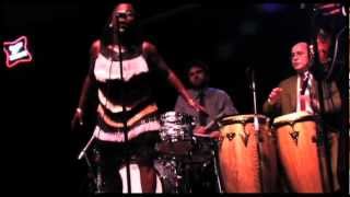 Sharon Jones & The Dap Kings perform "When I Come Home"