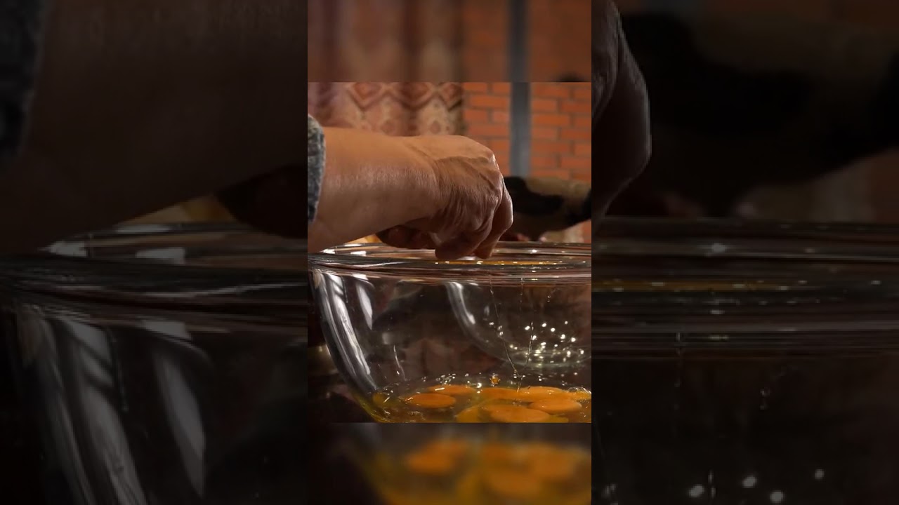 🔥 Cooking Old Fashioned Crepes for Breakfast in the Village Garden_R1