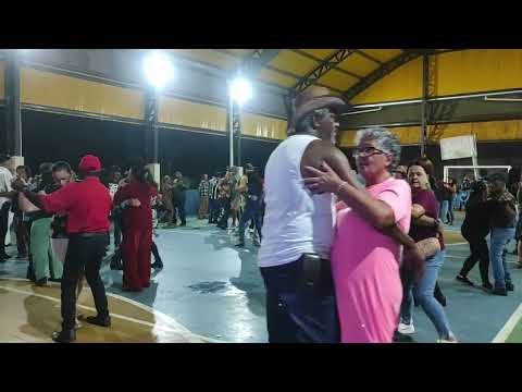 #fundodagrota#Martinssoares#MG#Forrózão#terceiraidade@bruninhodoforróoriginal