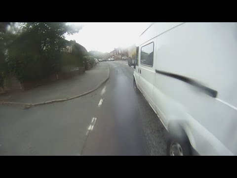 OE03LXJ - Very Close Pass On Bend