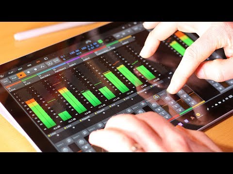 Bitwig Studio 2 and Surface Pro 2017 multi-touch improvisation