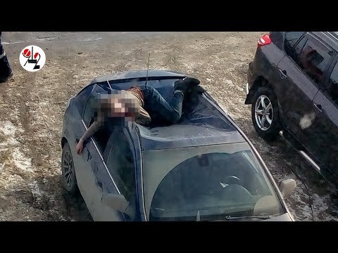 Упал с 10 этажа на 'Опель' и выжил