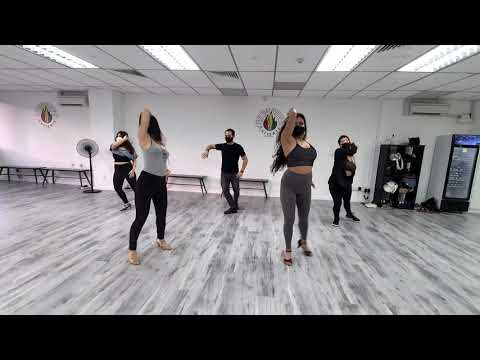 Caliente Dance Studio Singapore Bachata Lady Styling to Dani J - Favorito