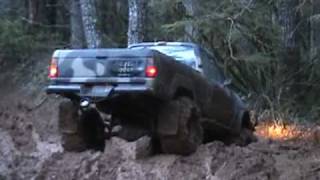 preview picture of video '4x4 Mud Trail 2 Shotgun Creek Mohawk Oregon'