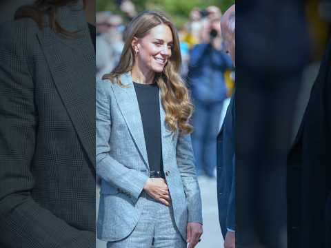 Catherine hugged her former private secretary & Prince George's godfather, Jamie Lowther-Pinkerton