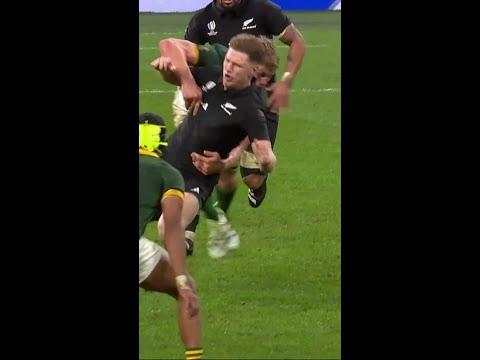 HUGE tackle leads to epic try 😤 #Rugby #RWC2023 #shorts