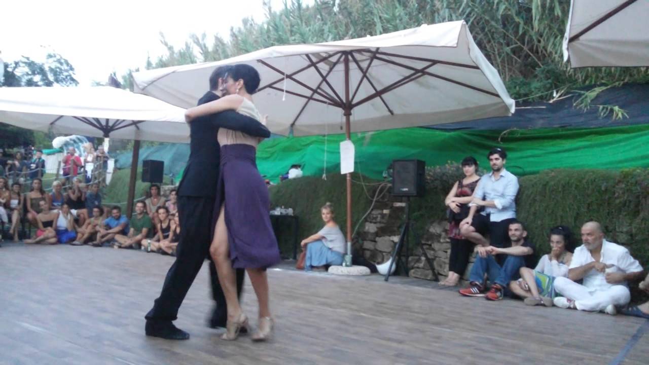 Show Maria Filali & Gianpiero Galdi in Bailando me diste un Beso – Canaro