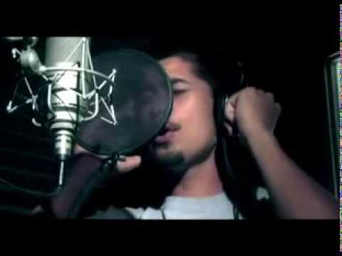 B U B    Deeper in Love