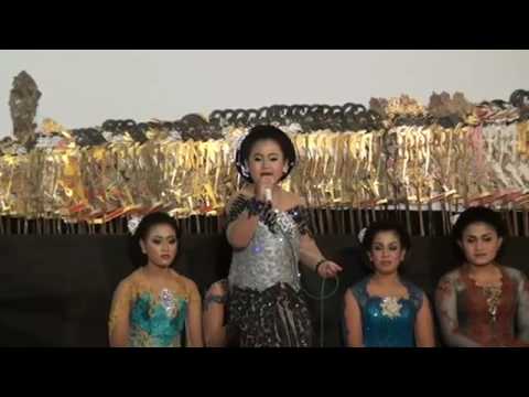 Sinden cilik dimas niken salindri jan mantap jos