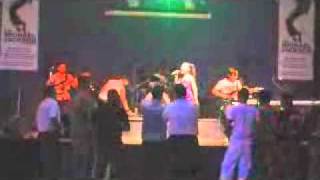 And I am Telling You.wmv