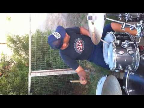 Erik the Drummer - Techno Hillbillies - one handed